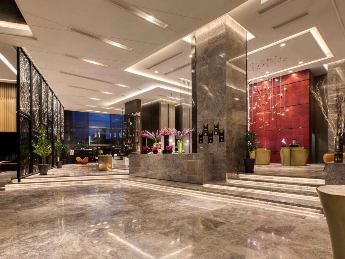 Sofitel Kuala Lumpur Damansara Otel Dış mekan fotoğraf Lobby