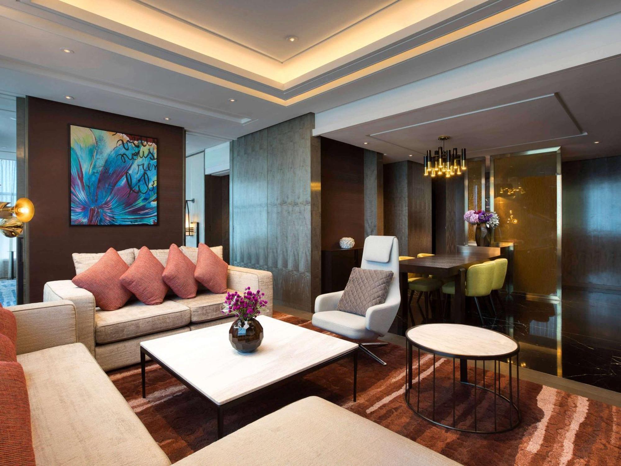Sofitel Kuala Lumpur Damansara Otel Dış mekan fotoğraf The Royal Suite