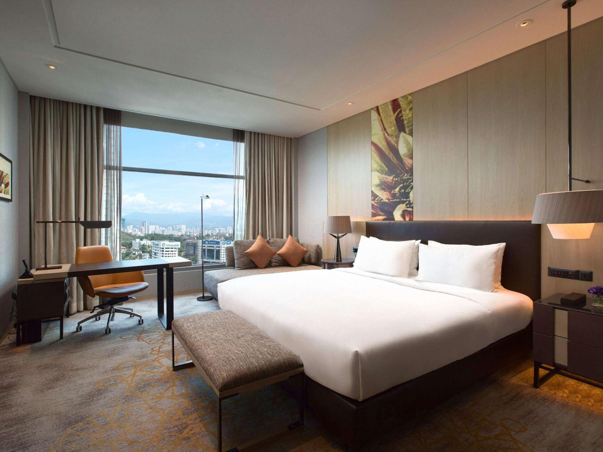 Sofitel Kuala Lumpur Damansara Otel Dış mekan fotoğraf Deluxe Room